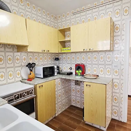 7821 In Apartment Llança
